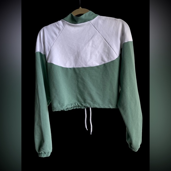 Cotton blend NASTY GAL cropped sweatshirt Size L pre-owned very good condition - Picture 4 of 5